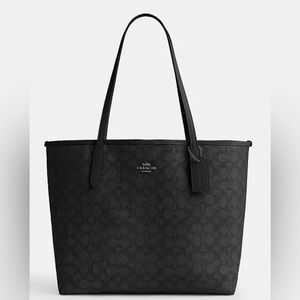 Coach Black Monogram Tote - Black
City Tote Bag
In Signature Canvas